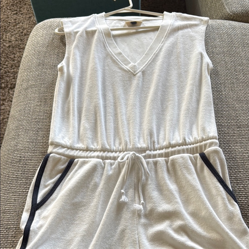 Universal Thread White V-Neck Jumpsuit